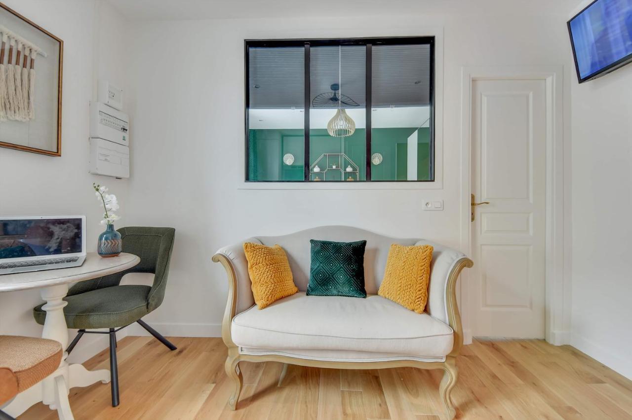 Parishomes - Elegant 2 Pieces - La Defense - Champs Elysees โคล็อมบ์ ภายนอก รูปภาพ